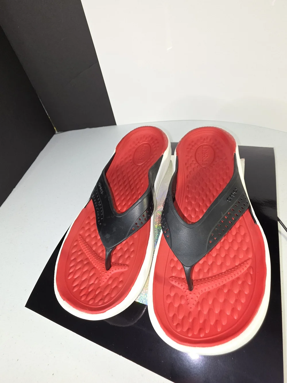 CROCS Men's LiteRide Flip Sandal Navy Black Red & White Sz 12